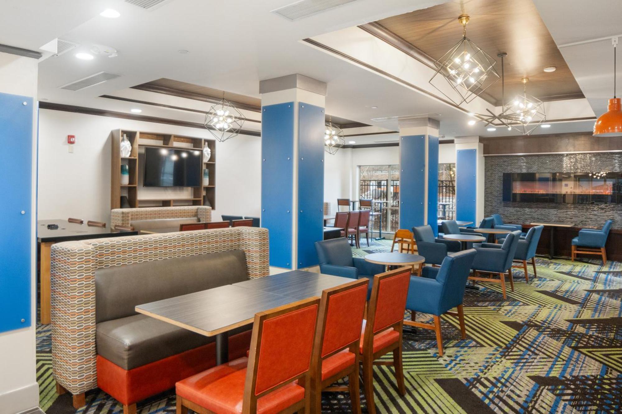 Holiday Inn Express And Suites Stroudsburg-Poconos By Ihg Екстериор снимка