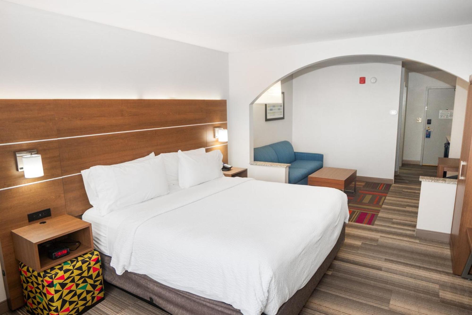 Holiday Inn Express And Suites Stroudsburg-Poconos By Ihg Екстериор снимка