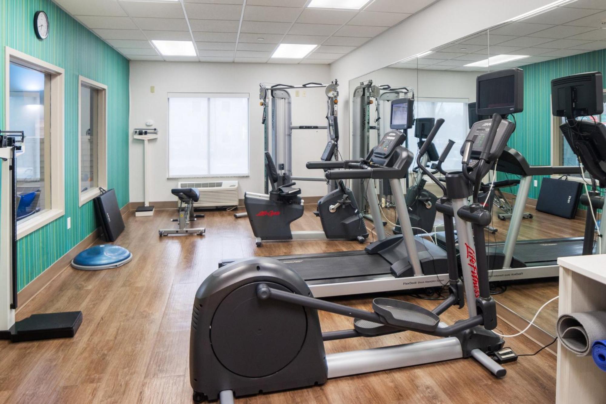 Holiday Inn Express And Suites Stroudsburg-Poconos By Ihg Екстериор снимка