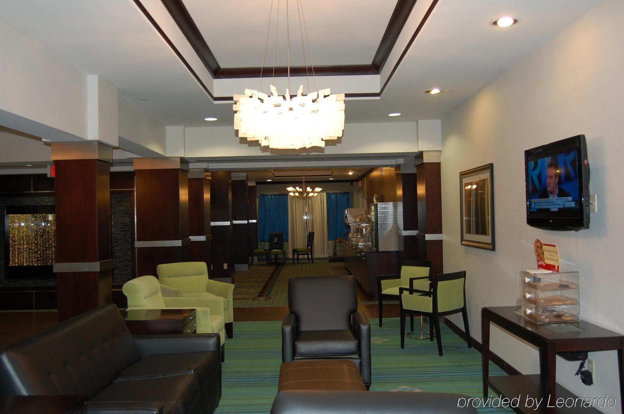 Holiday Inn Express And Suites Stroudsburg-Poconos, An Ihg Hotel Интериор снимка